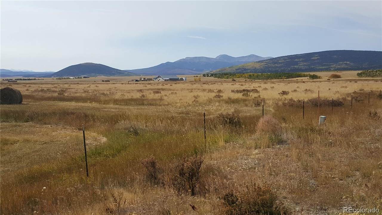 Co Road 18 - Photo 1