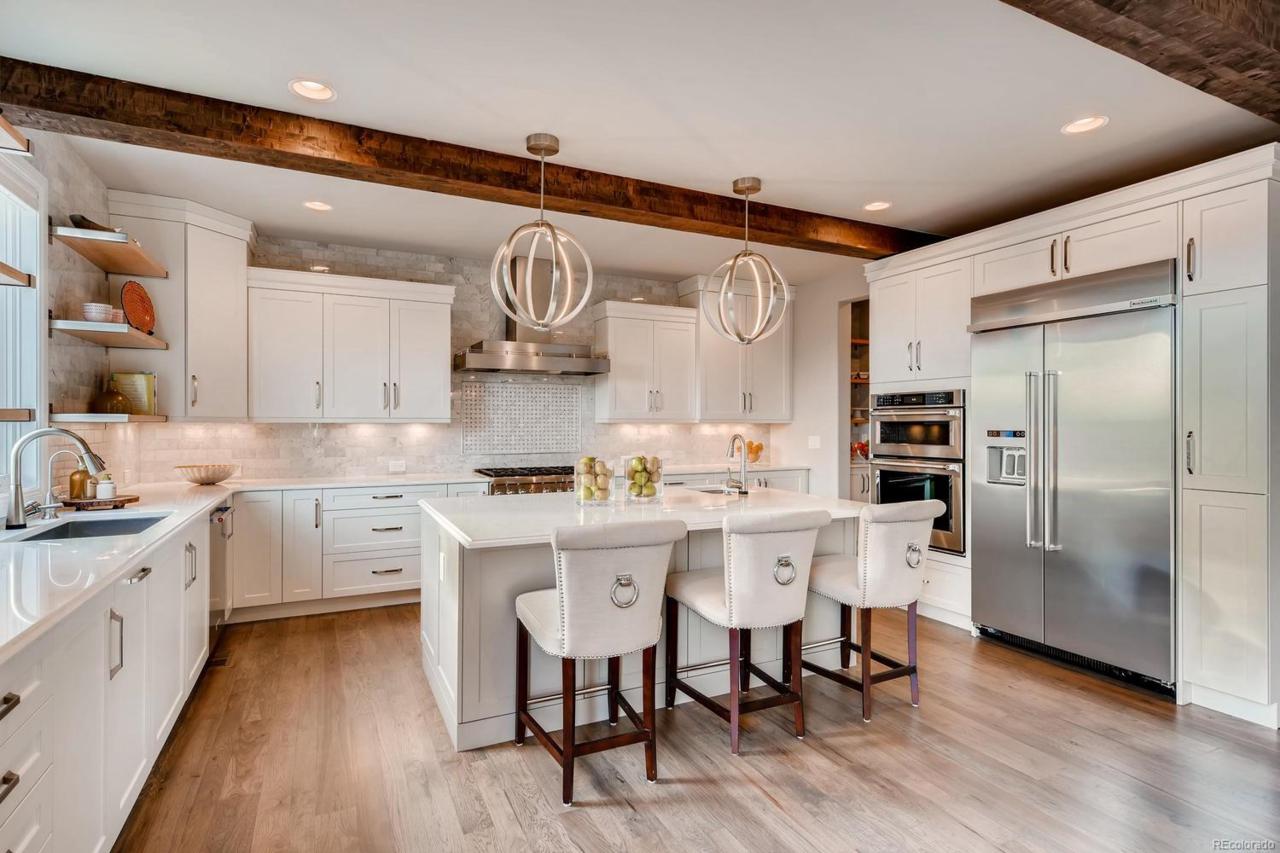 9405 Vista Hill Way - Photo 1
