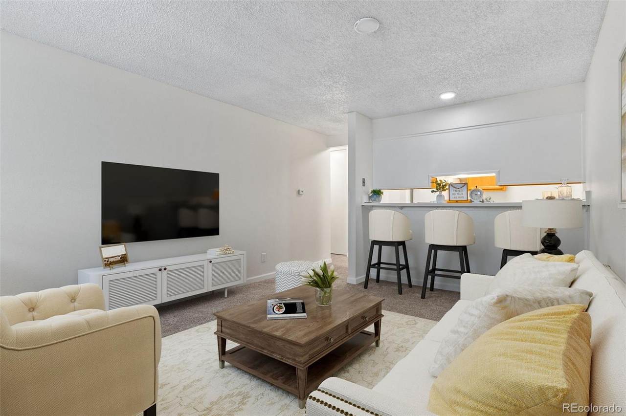 2707 Valmont Road - Photo 1