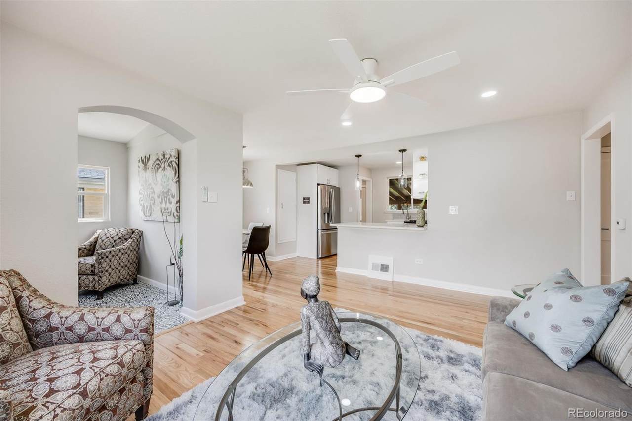 903 Poplar Street - Photo 1