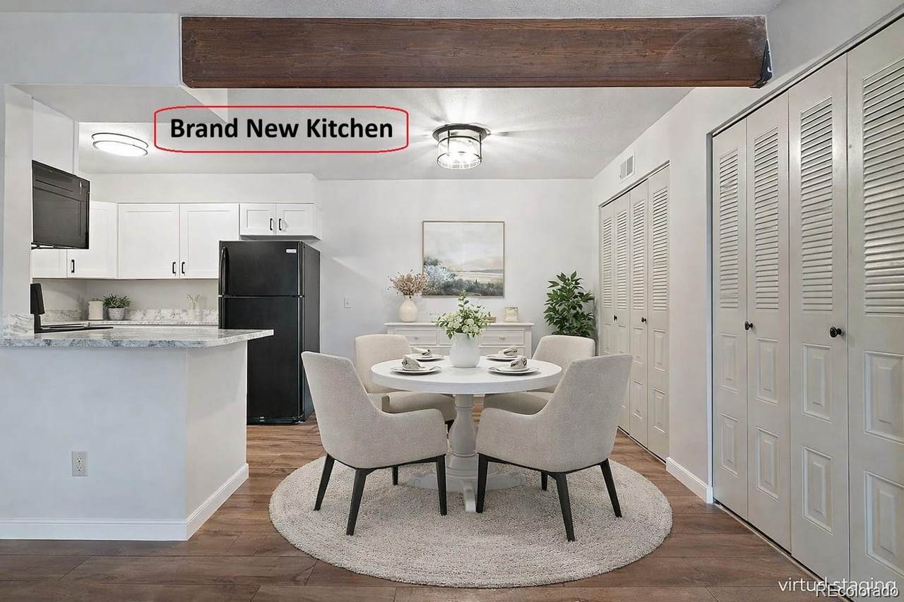 341 Wright Street - Photo 1