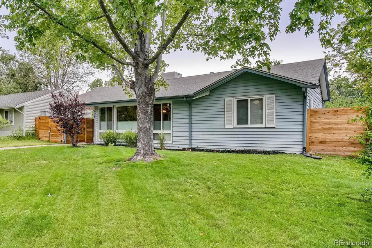 1425 Hudson Street - Photo 1