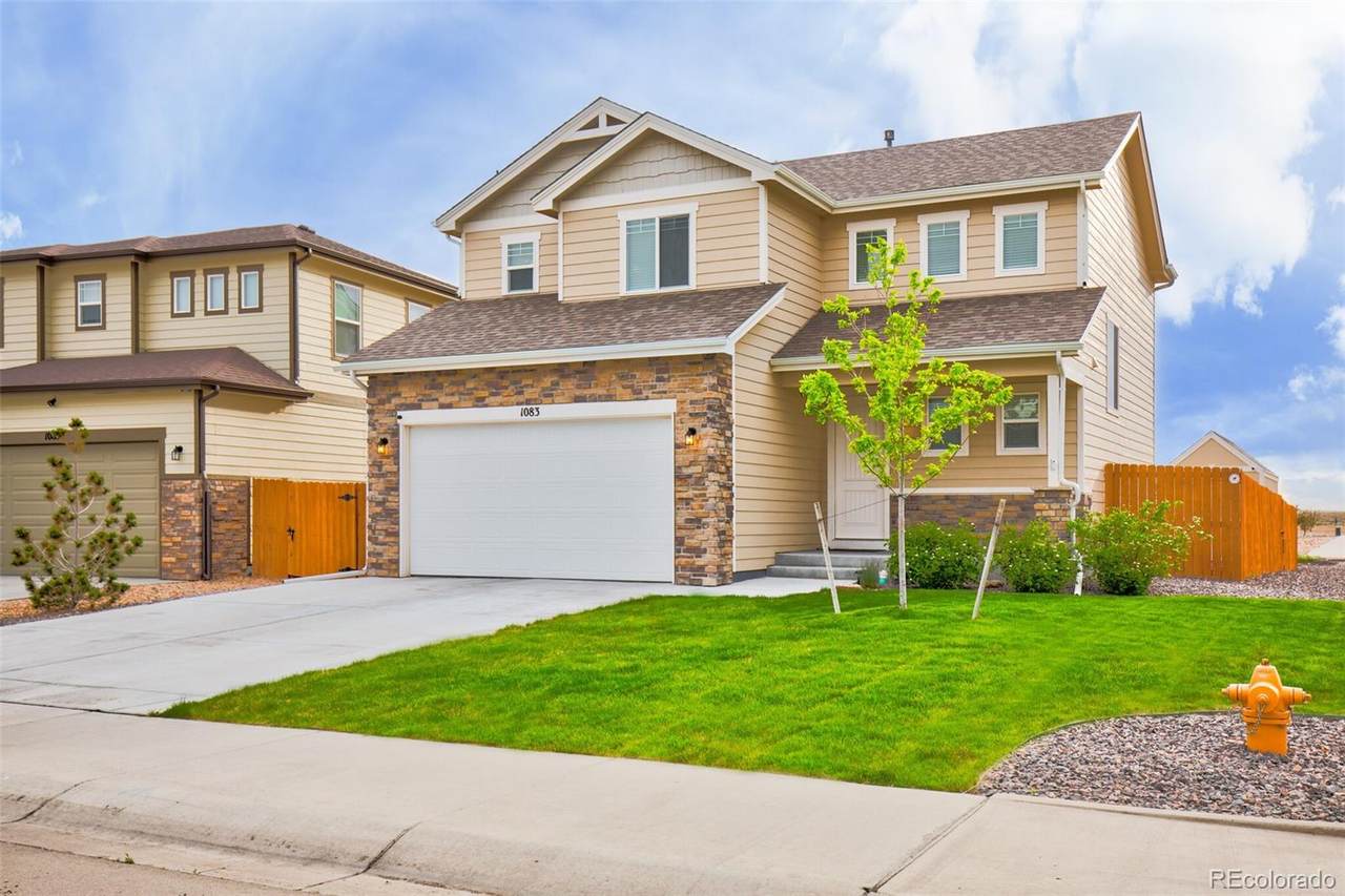 1083 Johnson Street - Photo 1