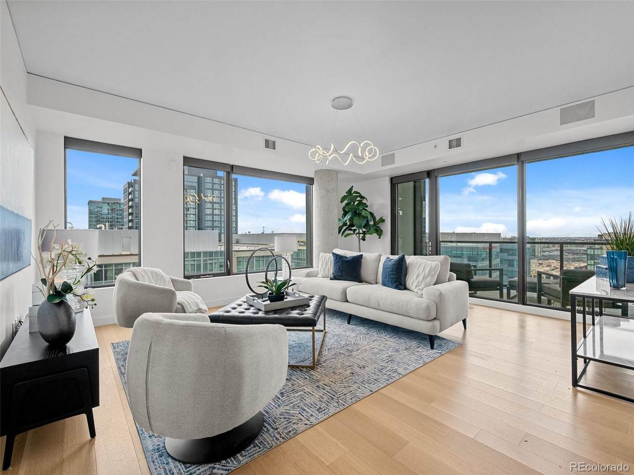 1750 Wewatta Street - Photo 1