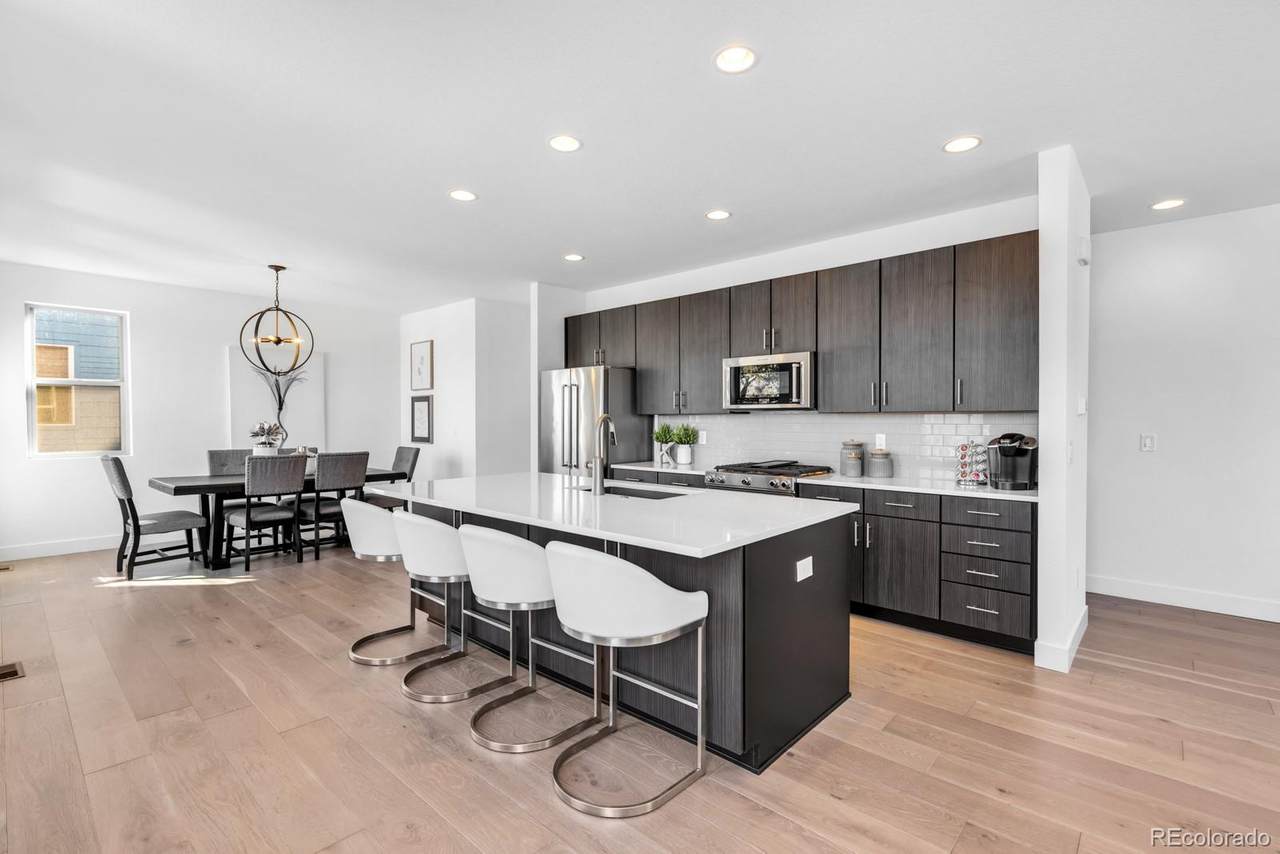 1212 11th Avenue - Photo 1