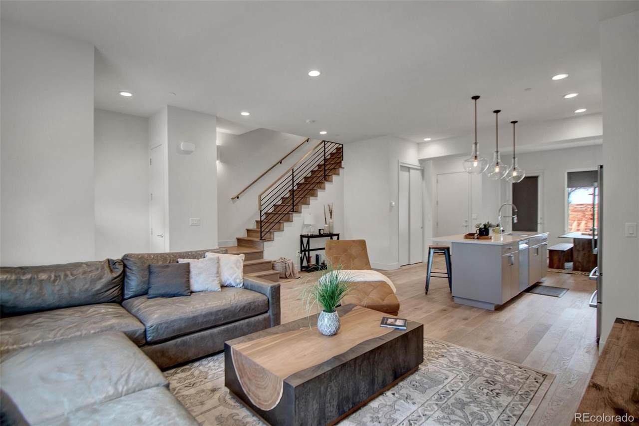 2903 32nd Street - Photo 1