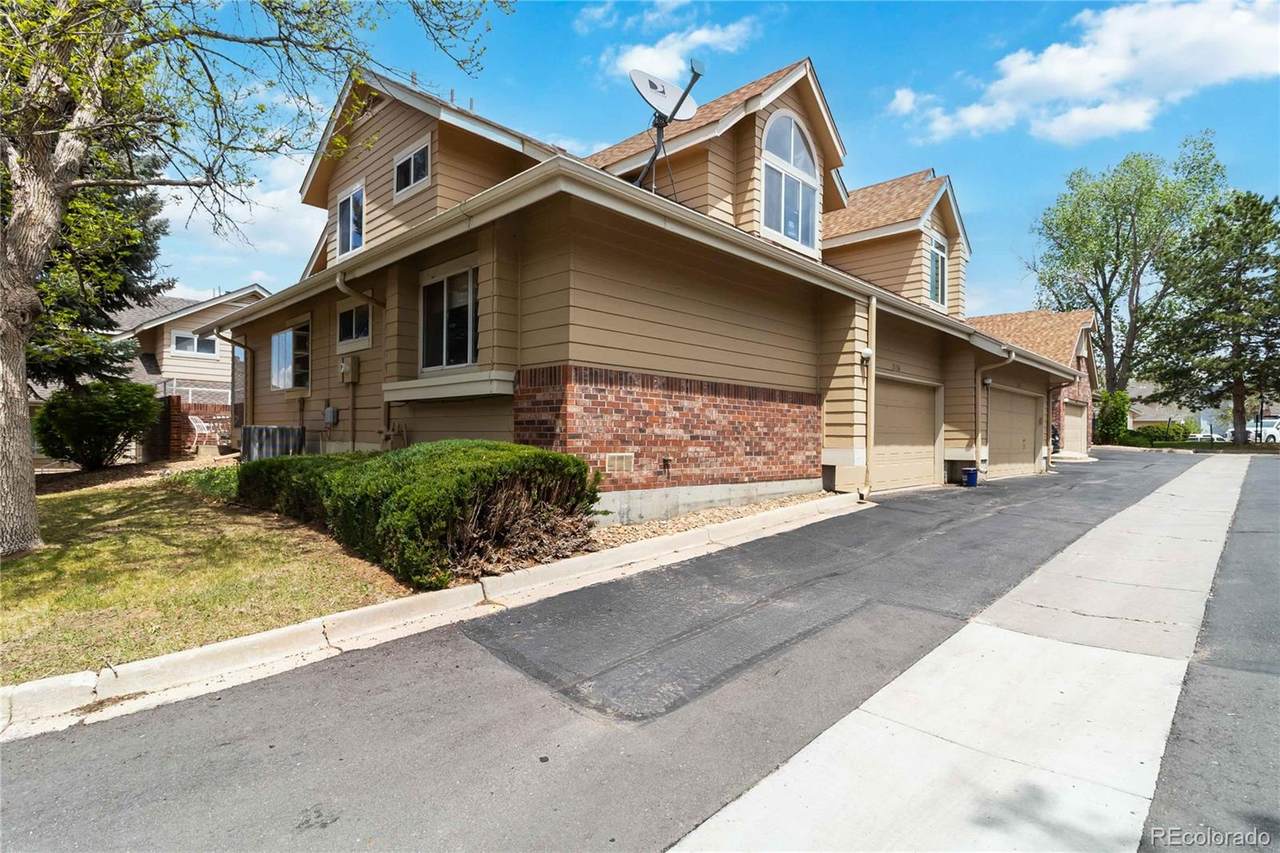 2136 Scranton Way - Photo 1