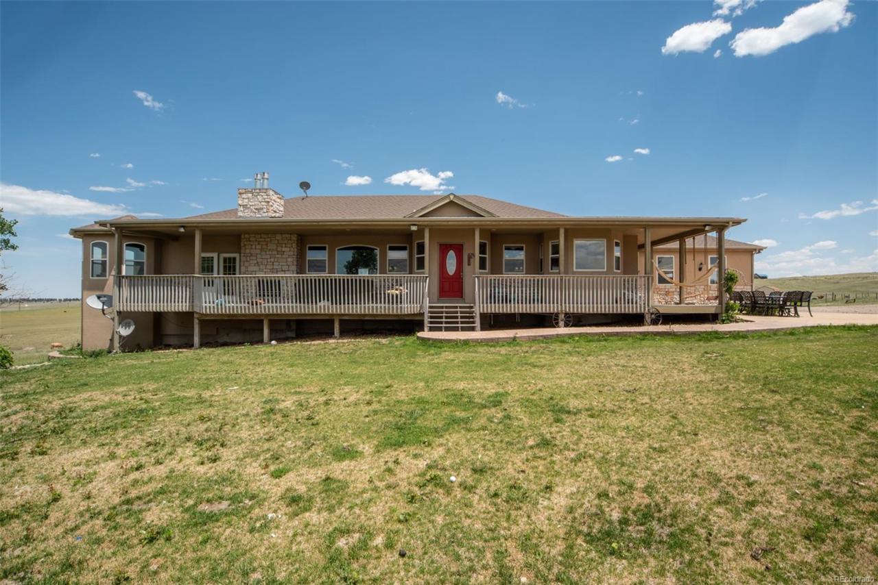 10585 Gillian Road - Photo 1