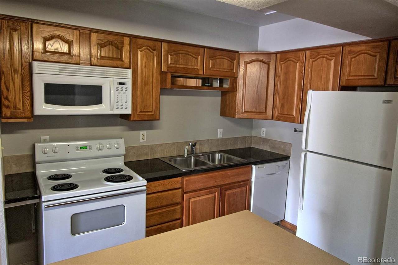 1708 Sawyer Way - Photo 1