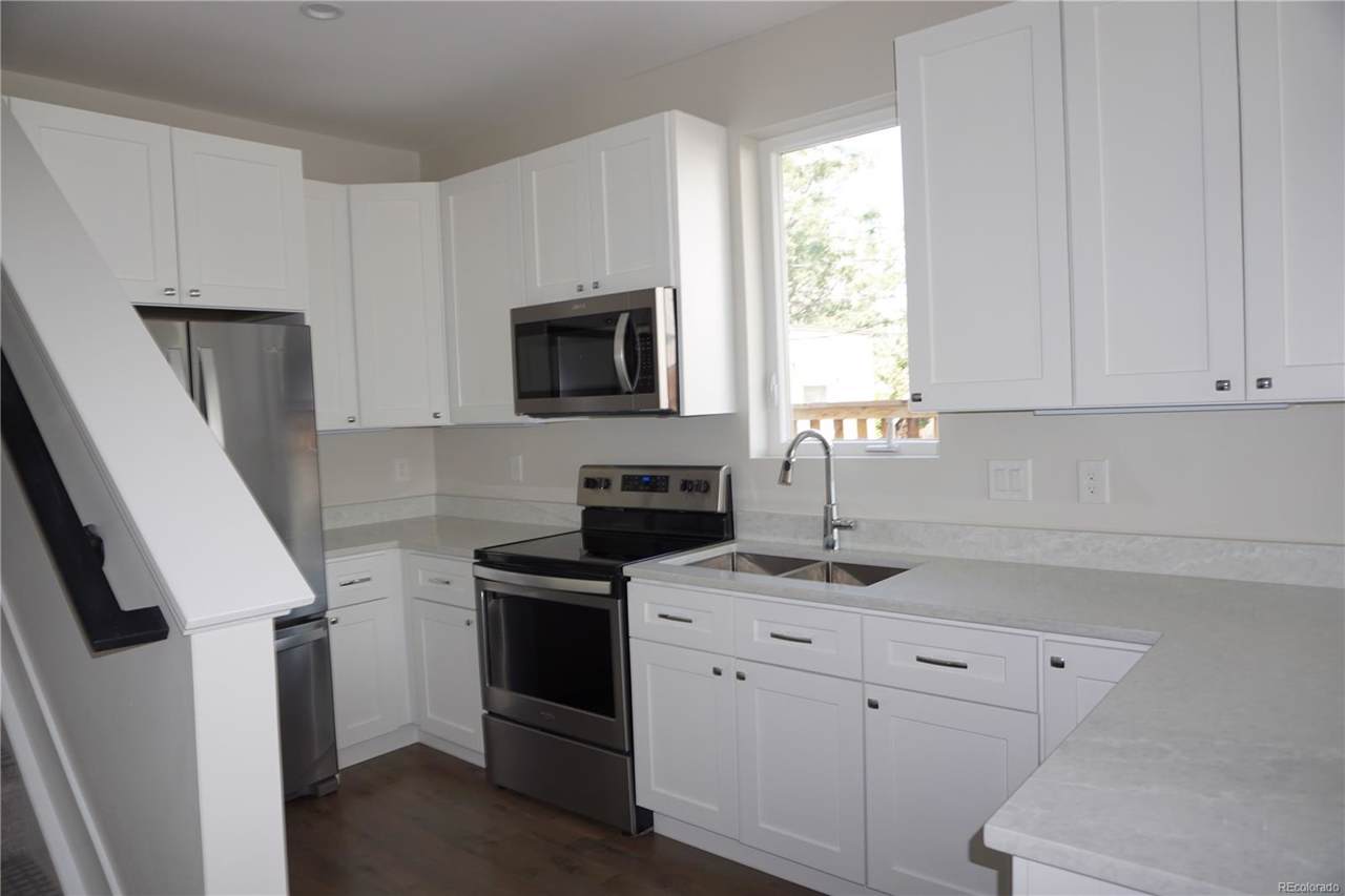 1331 Wolff Street - Photo 1