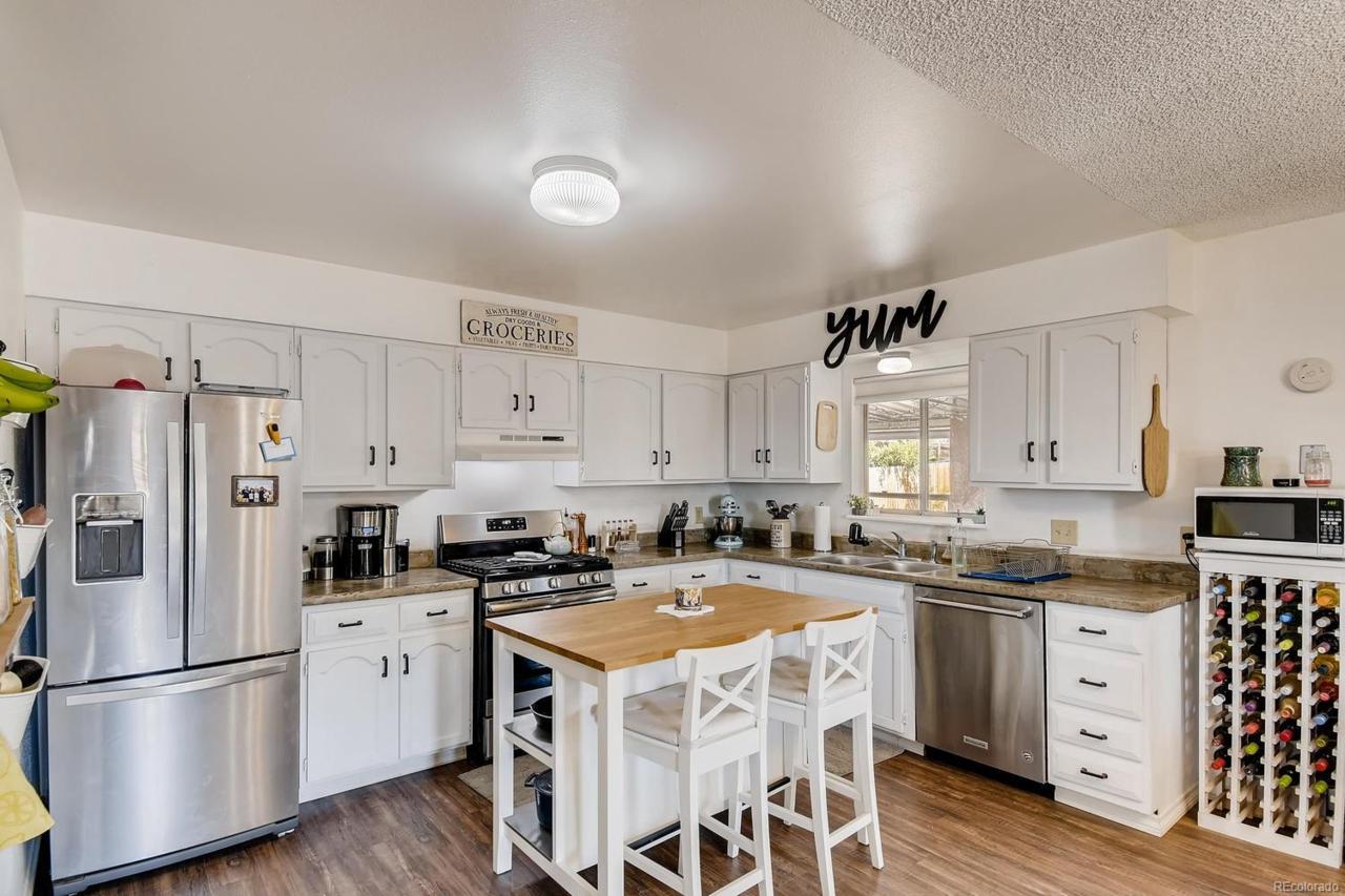 1745 Pacific Place - Photo 1