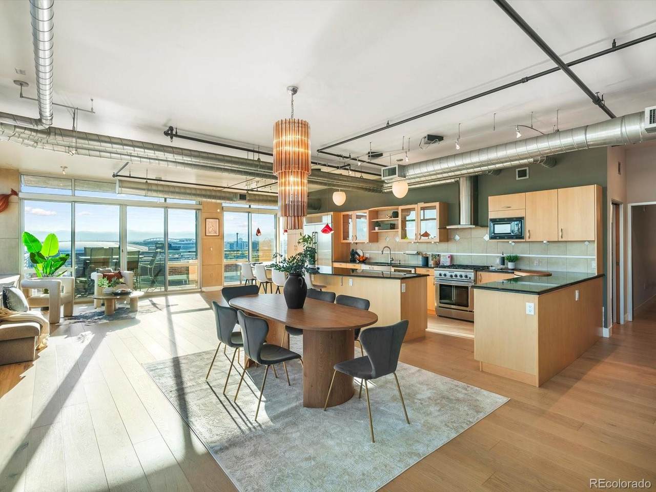 1401 Wewatta Street - Photo 1