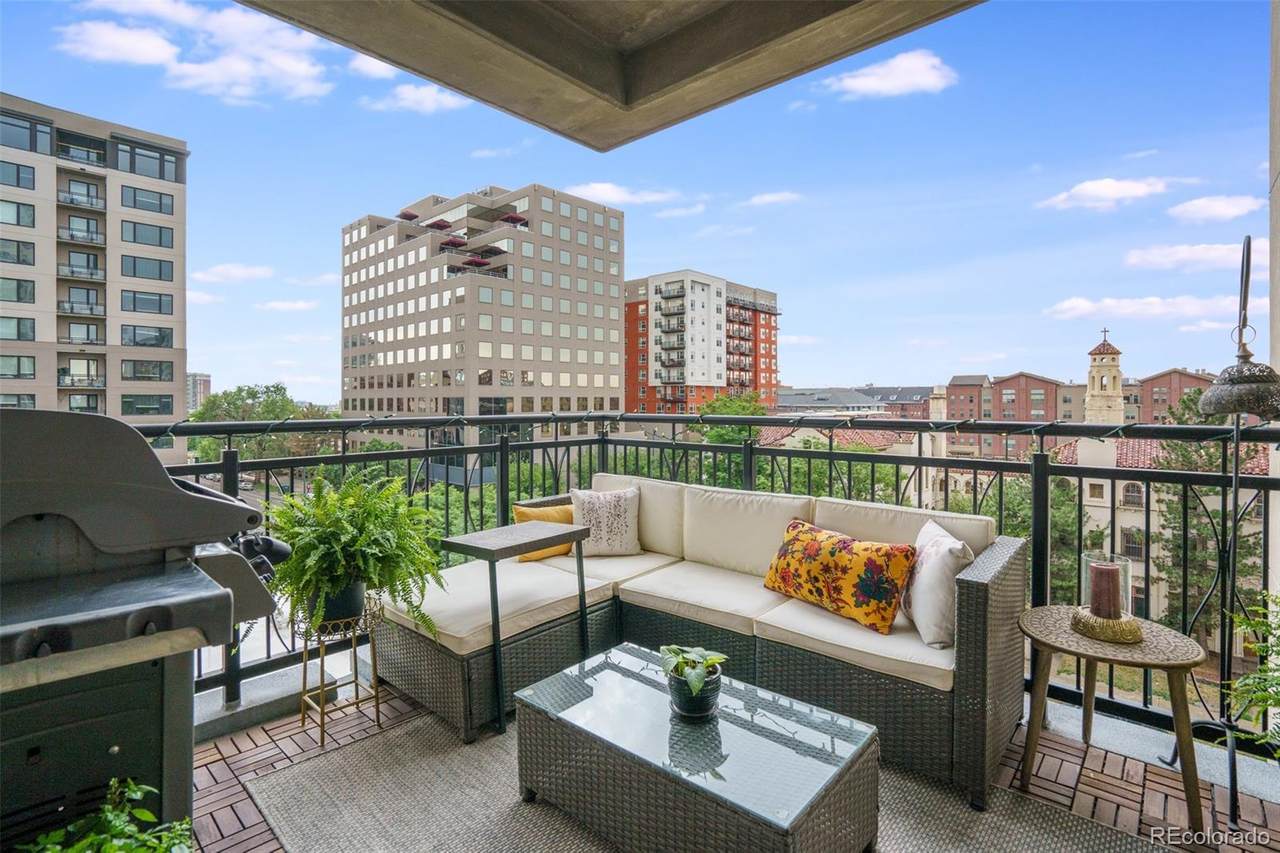 1827 Grant Street - Photo 1