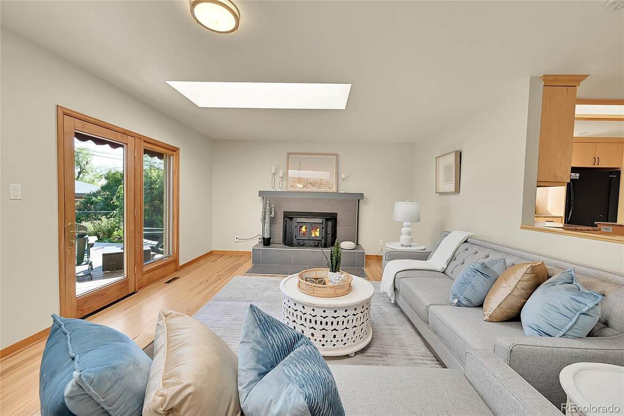 960 Toedtli Drive - Photo 1