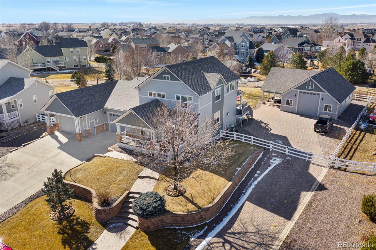 3530 Cottonwood Circle - Photo 1