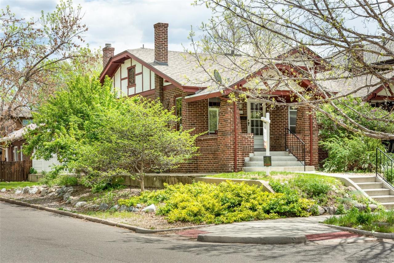 1400 Gaylord Street - Photo 1