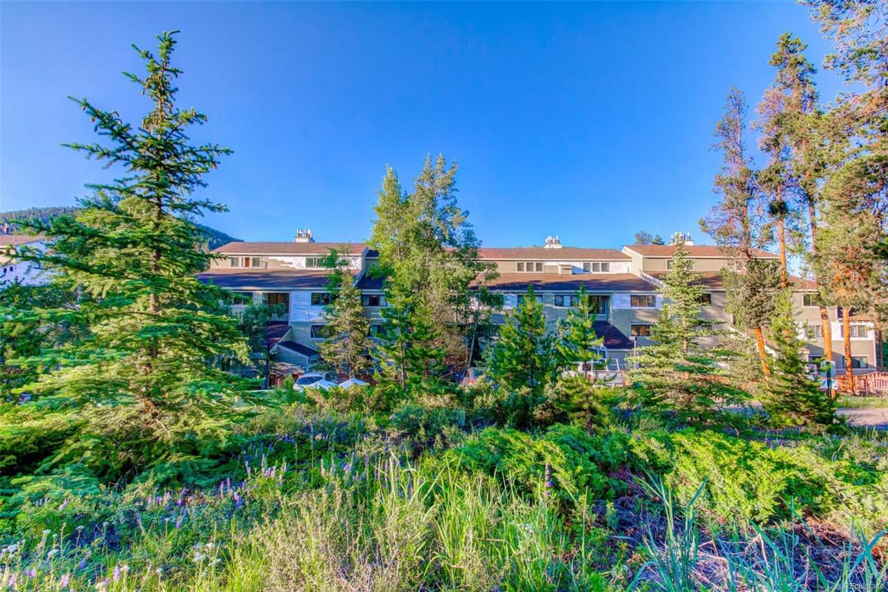 180 Tennis Club Road - Photo 1