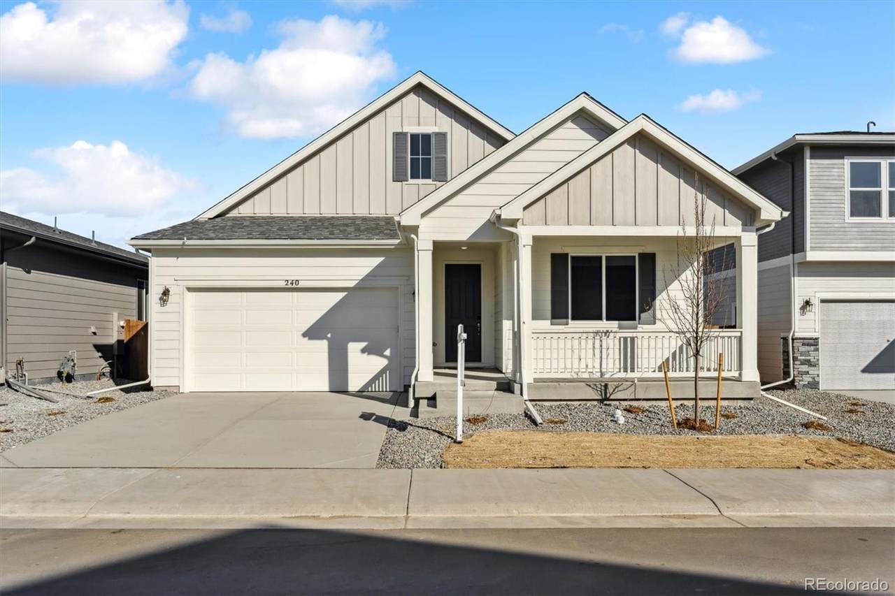 240 Lark Sparrow Way - Photo 1