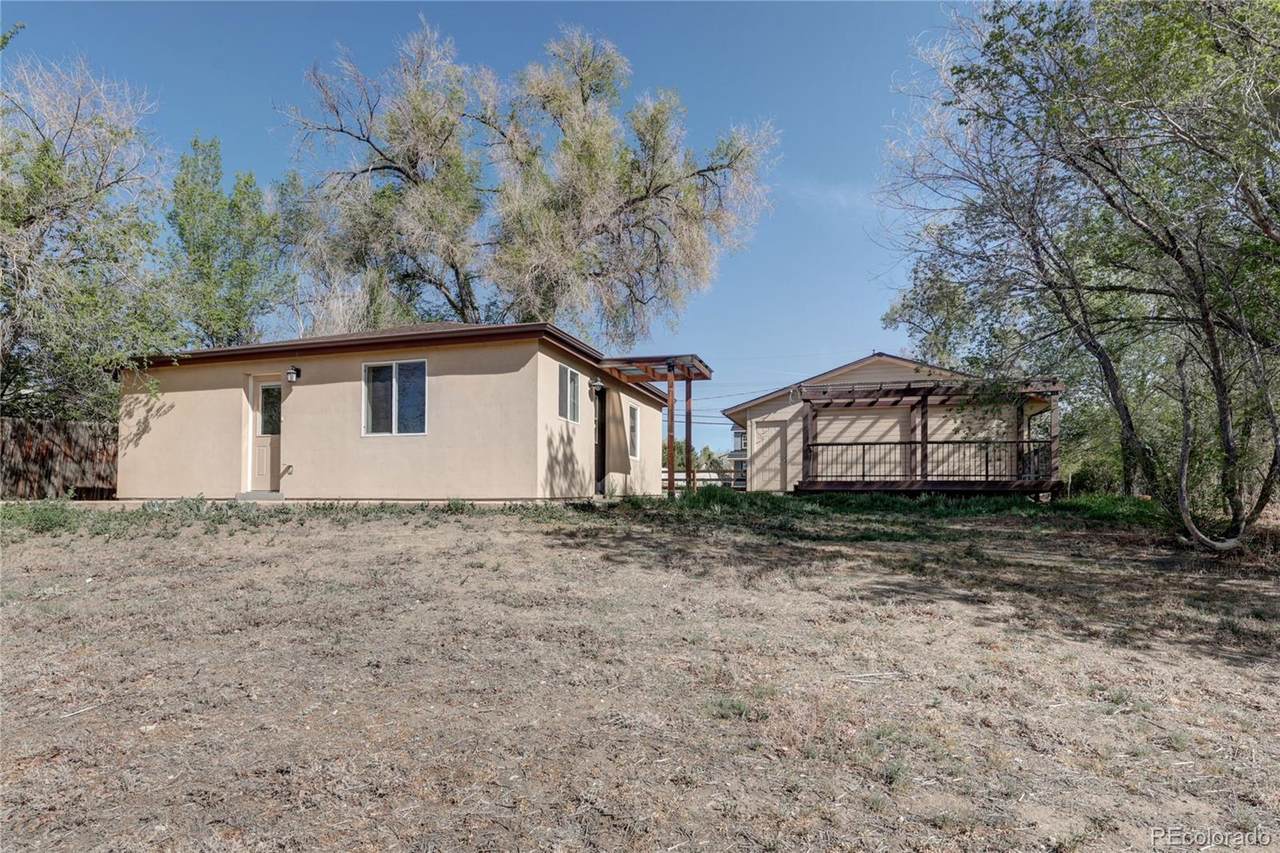6990 61st Avenue - Photo 1