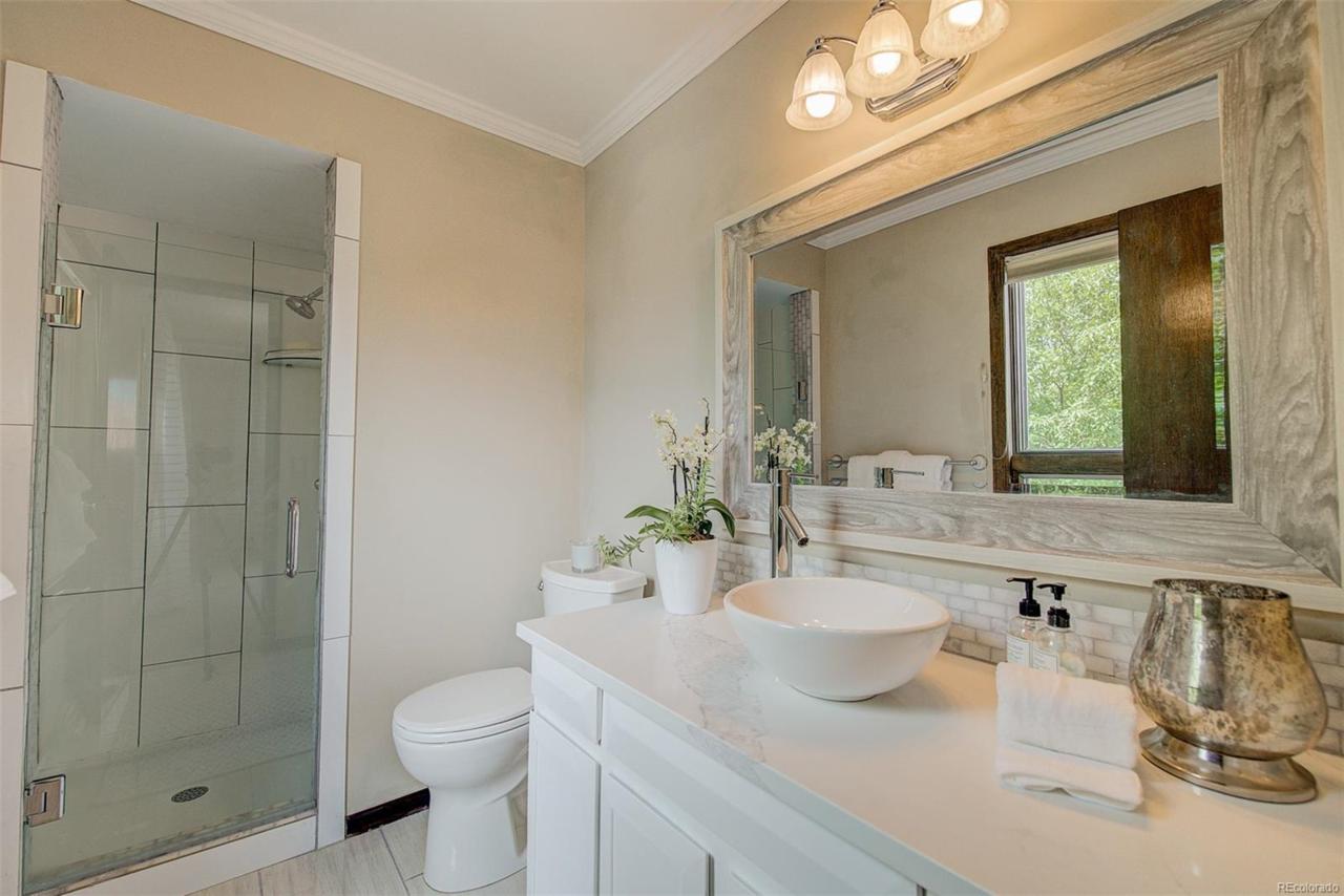 6280 Canyon Avenue - Photo 1
