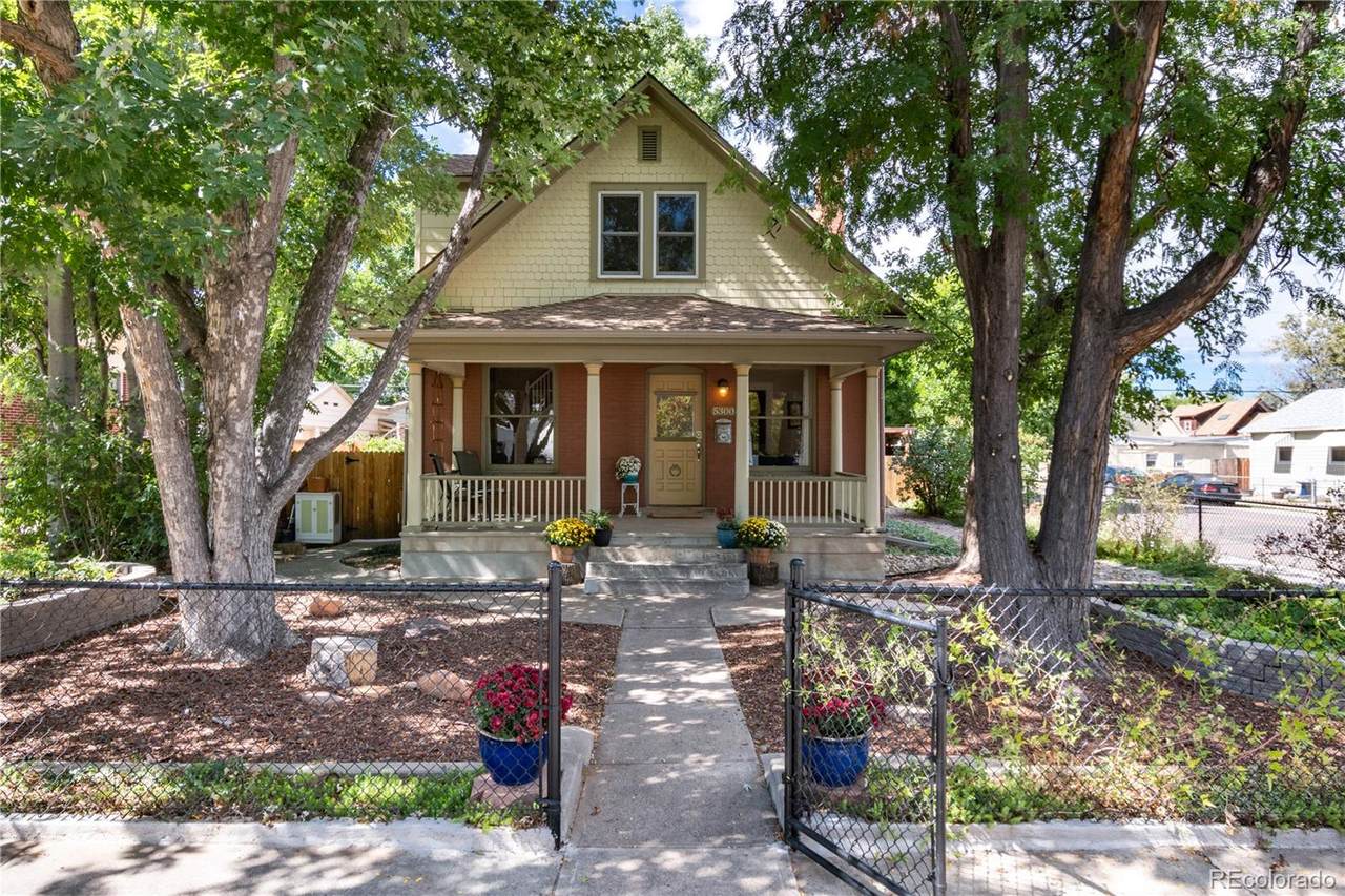 5300 41st Avenue - Photo 1