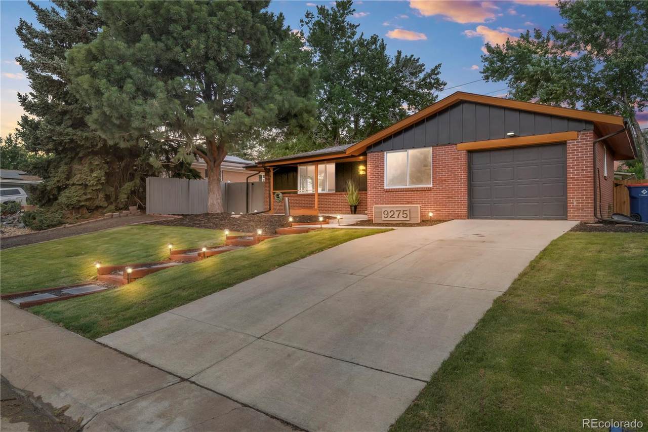 9275 52nd Avenue - Photo 1