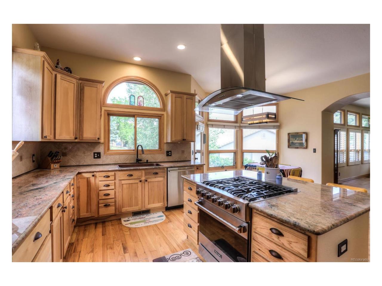 6685 Roxborough Drive - Photo 1