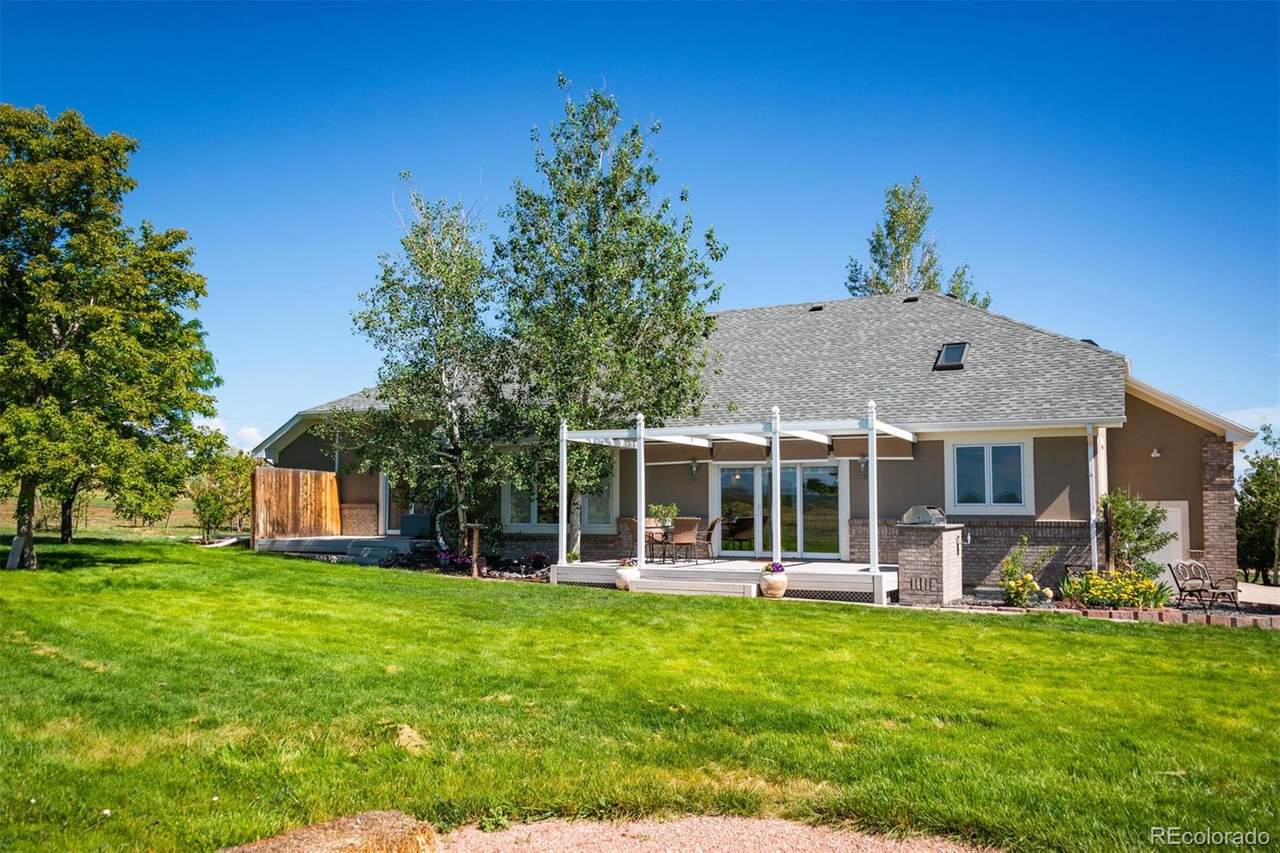 8228 111th Avenue - Photo 1