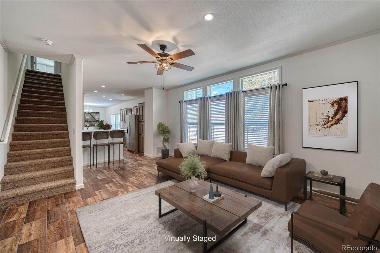 904 6th Street - Photo 1