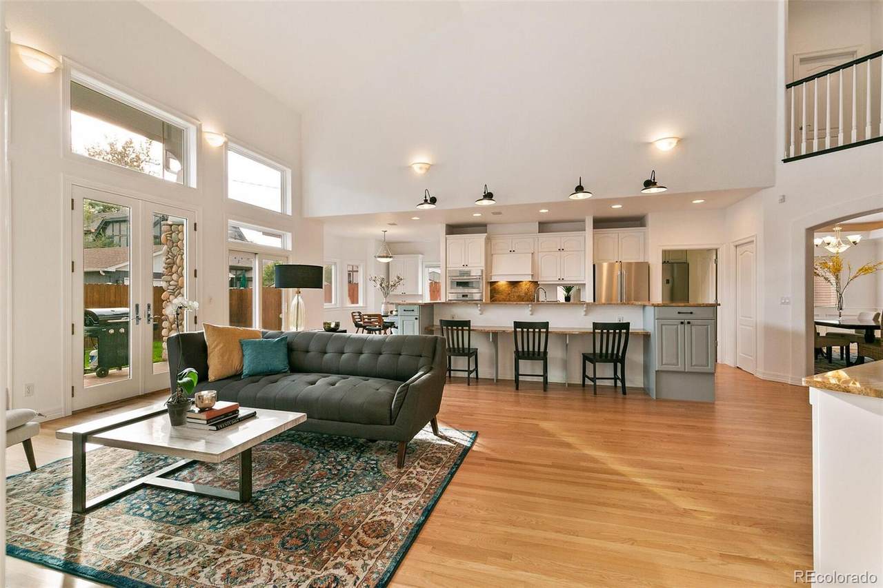 2474 Cook Street - Photo 1