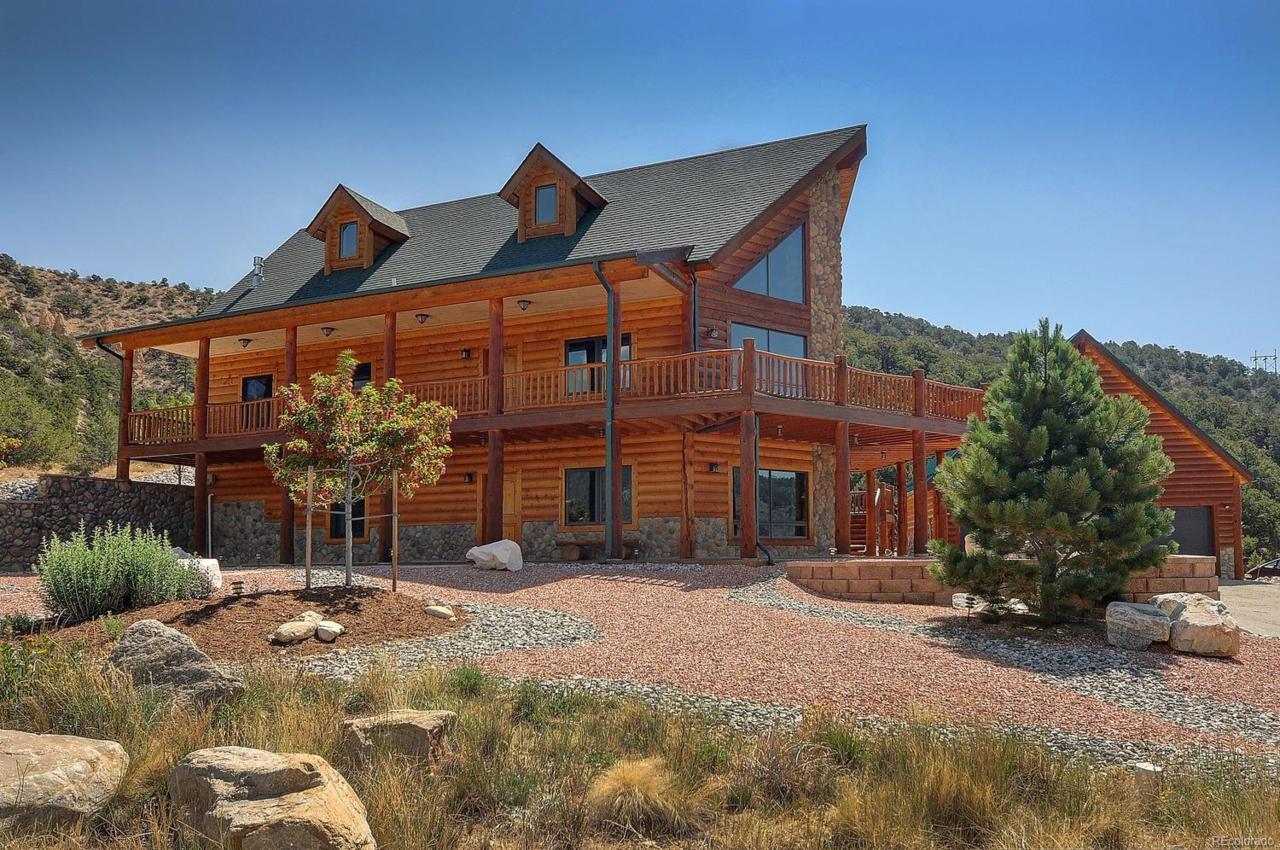 8966 Hanging Tree Drive - Photo 1