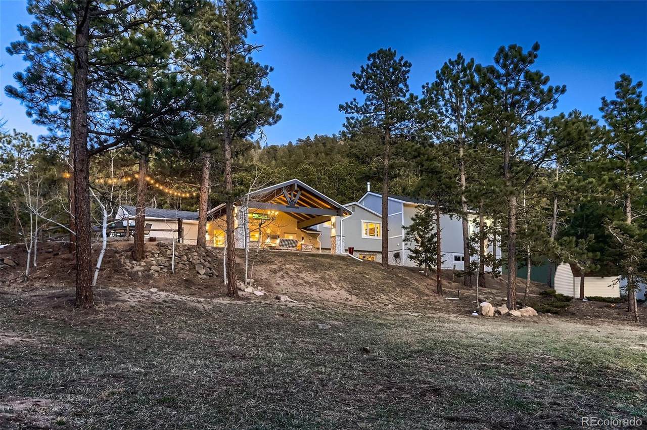 11848 Begole Circle - Photo 1