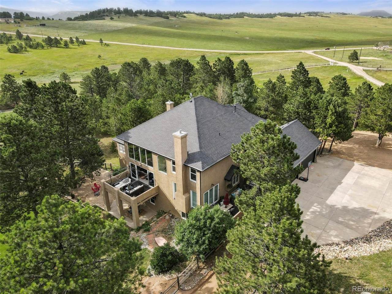 2595 County Line Road - Photo 1