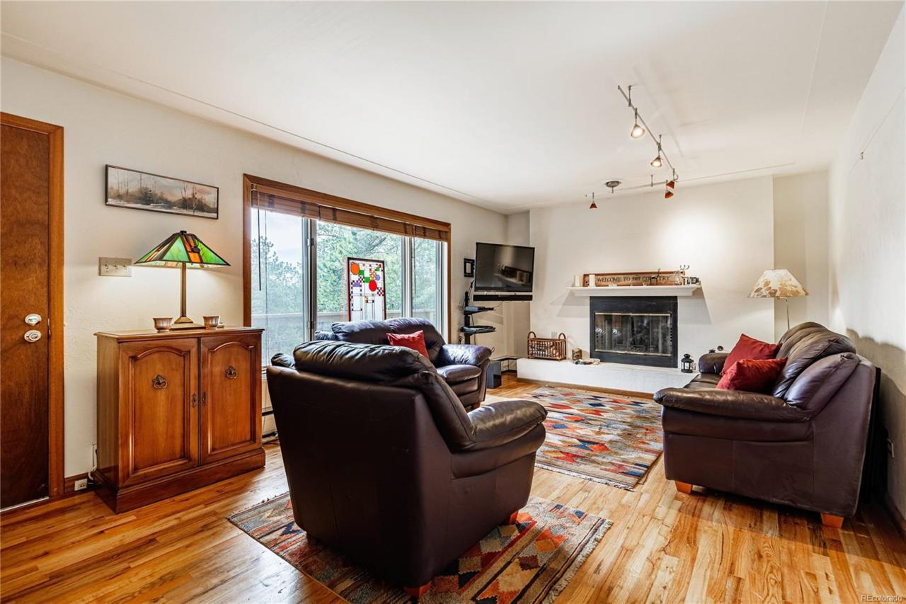 101 Krestview Lane - Photo 1