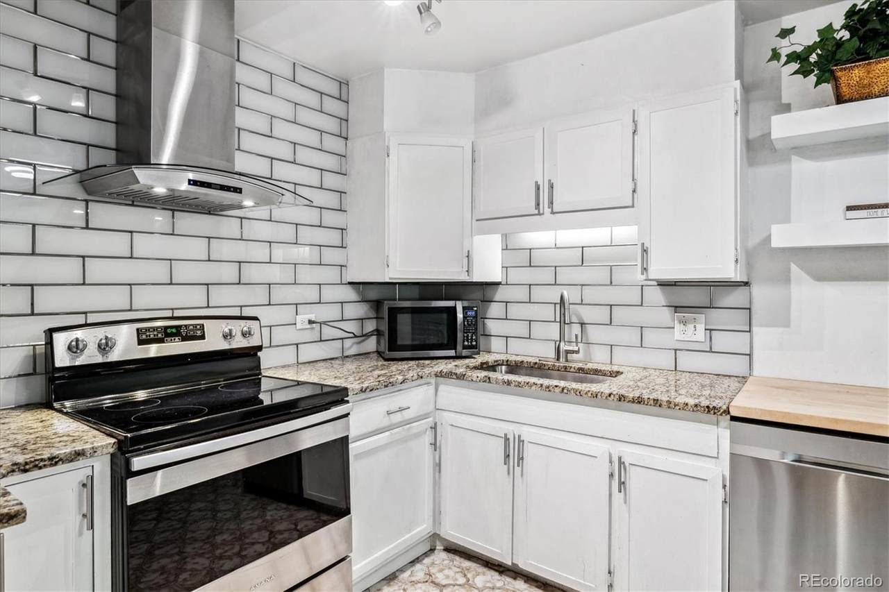 705 Alton Way - Photo 1