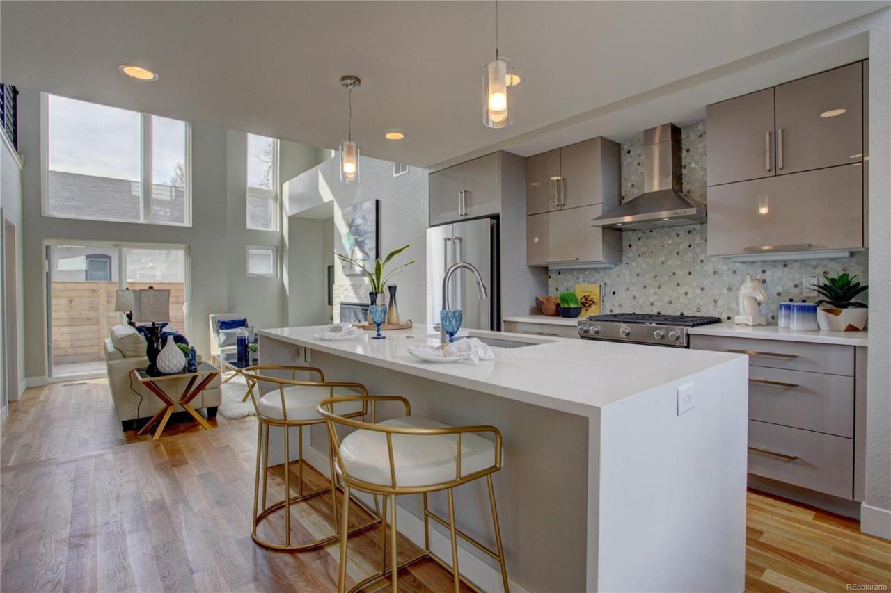 2807 Parkside Place - Photo 1