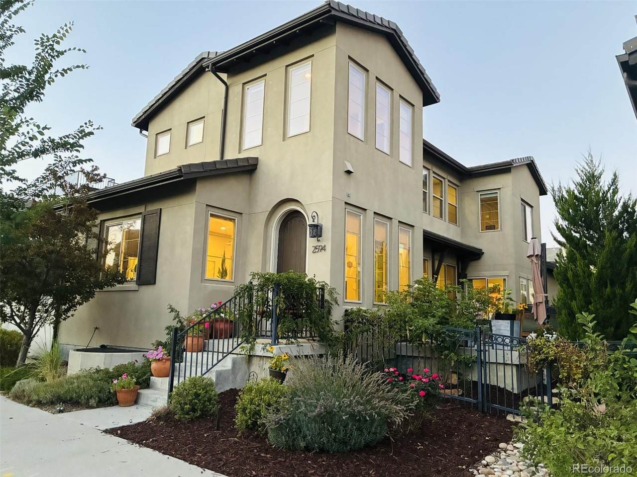 2594 Orchard Street - Photo 1