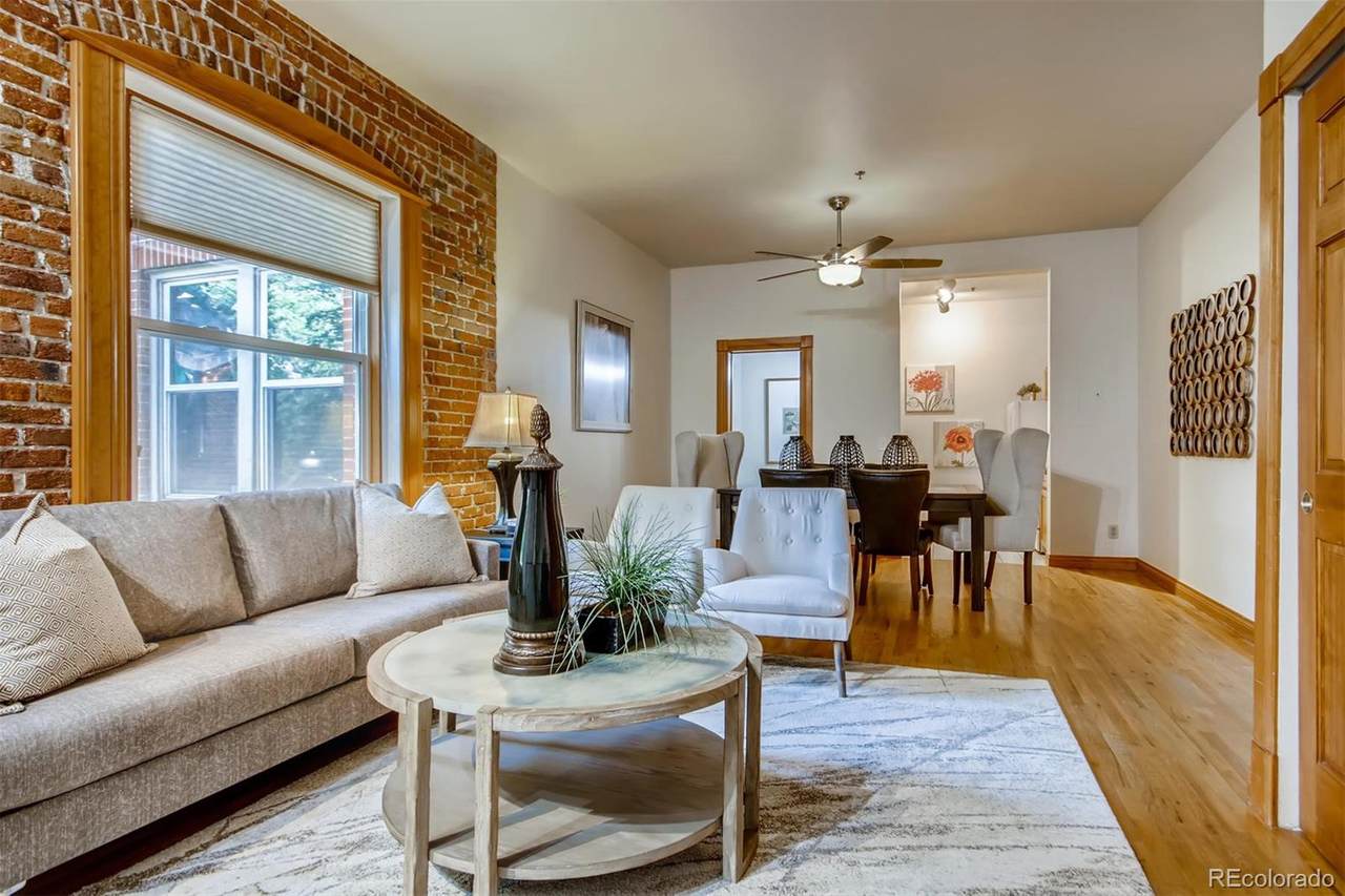 3249 Fairview Place - Photo 1