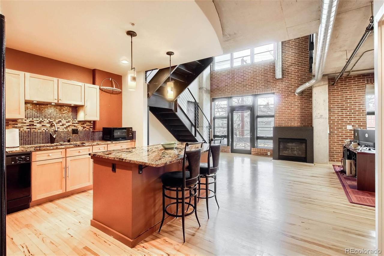 1860 Washington Street - Photo 1
