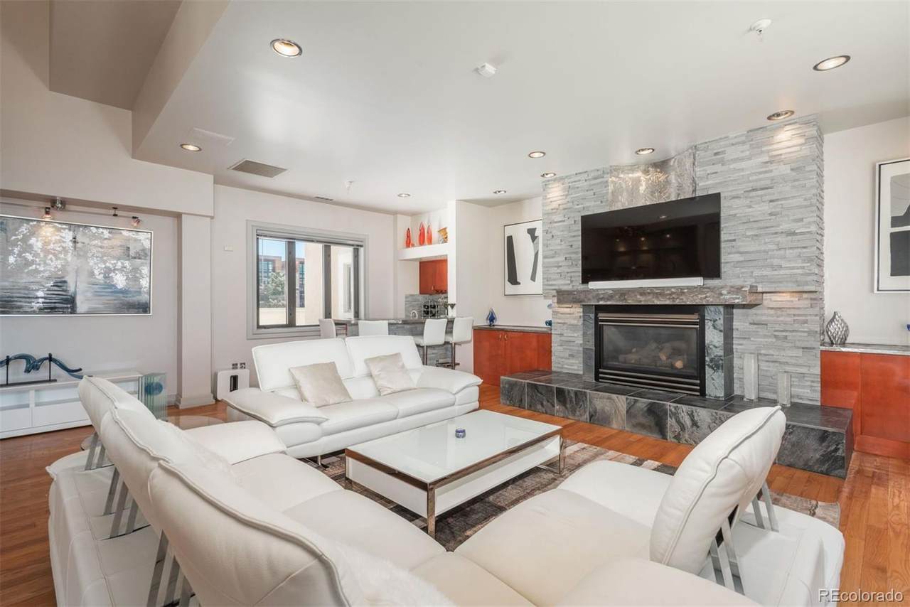 180 Cook Street - Photo 1