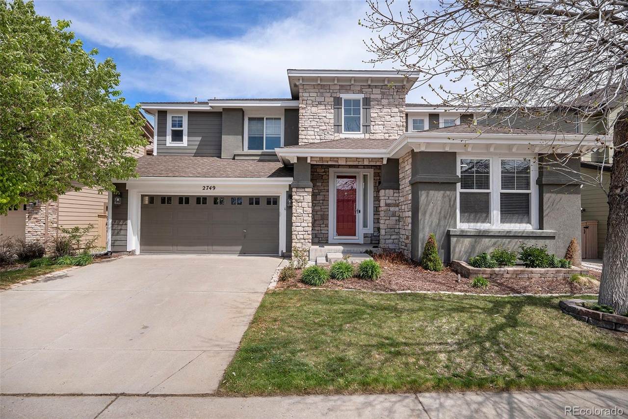 2749 Pemberly Avenue - Photo 1