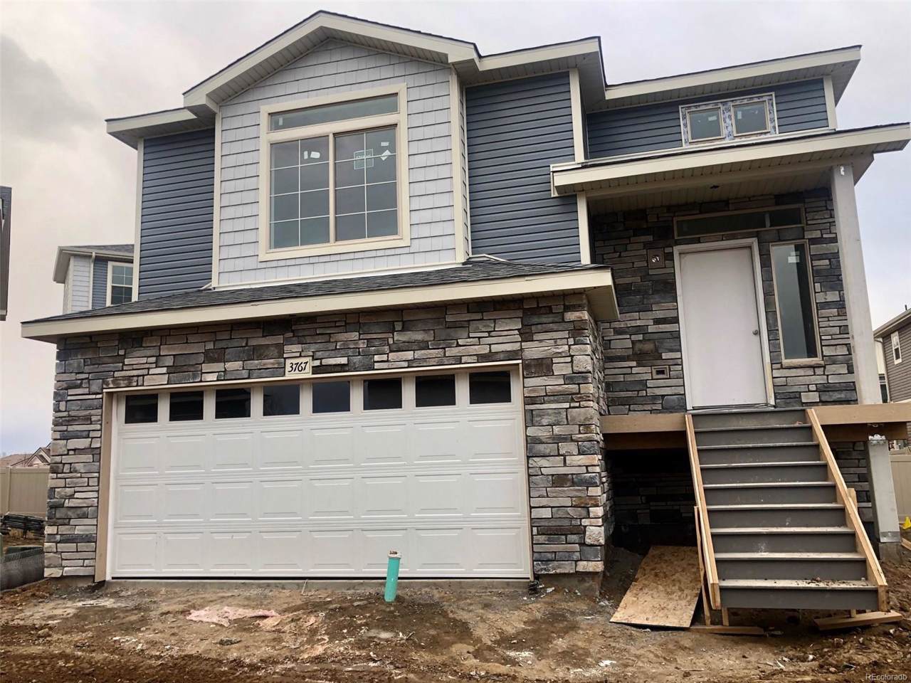 3767 Summerwood Way - Photo 1