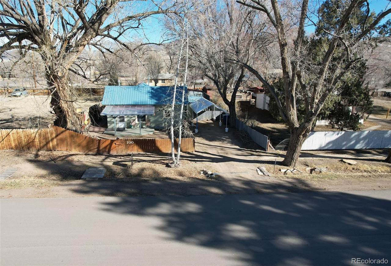 730 San Juan Avenue - Photo 1