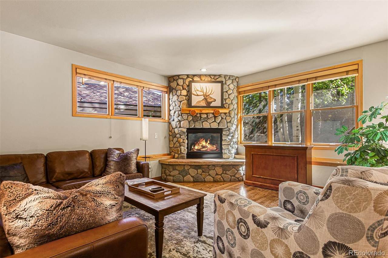 62 Broken Lance Drive - Photo 1