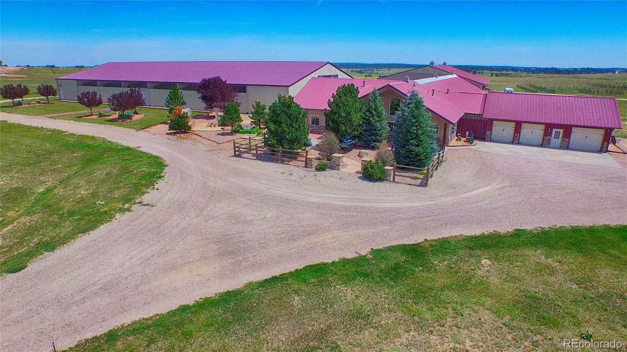 2074 Summit Road - Photo 1