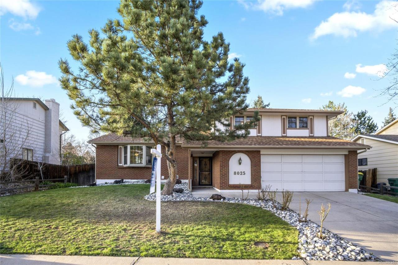 8025 Calhoun Place - Photo 1