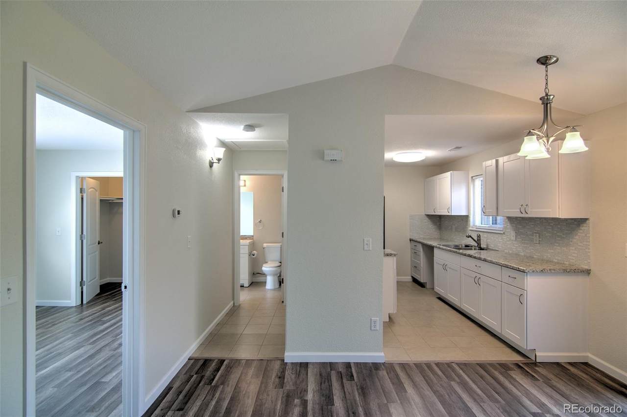 2255 Buckley Road - Photo 1