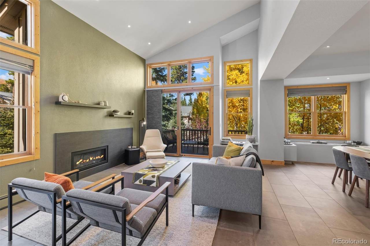 293 Settlers Drive - Photo 1