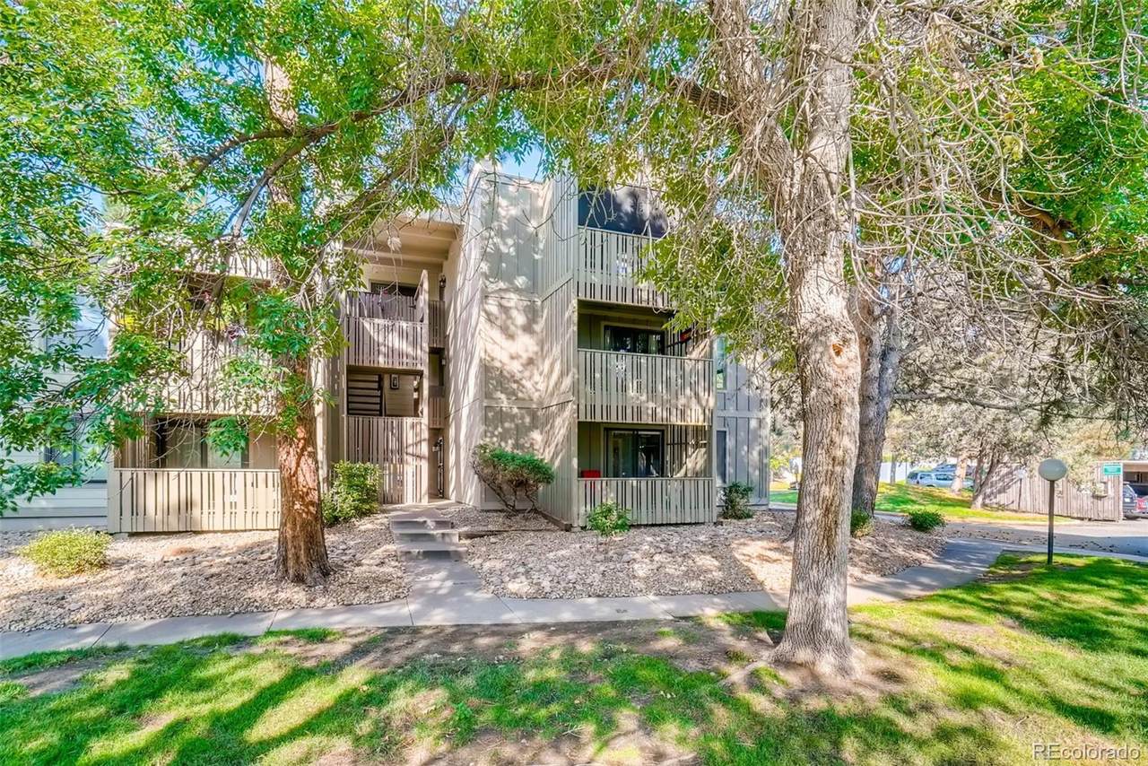 2525 Dayton Way - Photo 1