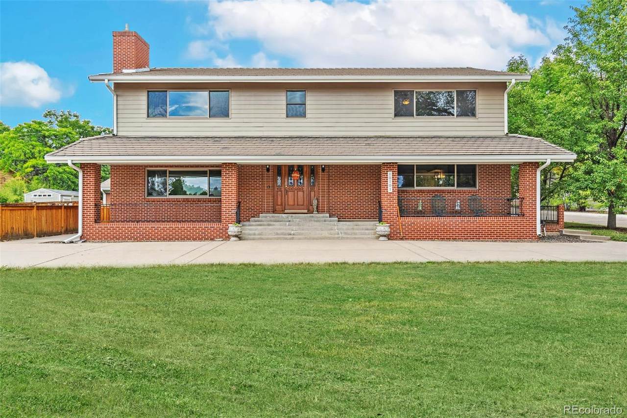 10101 72nd Avenue - Photo 1